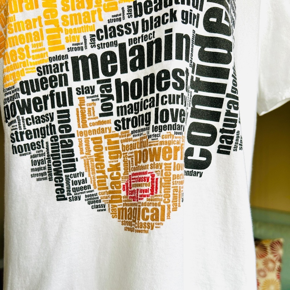 Designz By Morgan African Queen Word Art Graphic Tee Medium - Picture 7 of 10